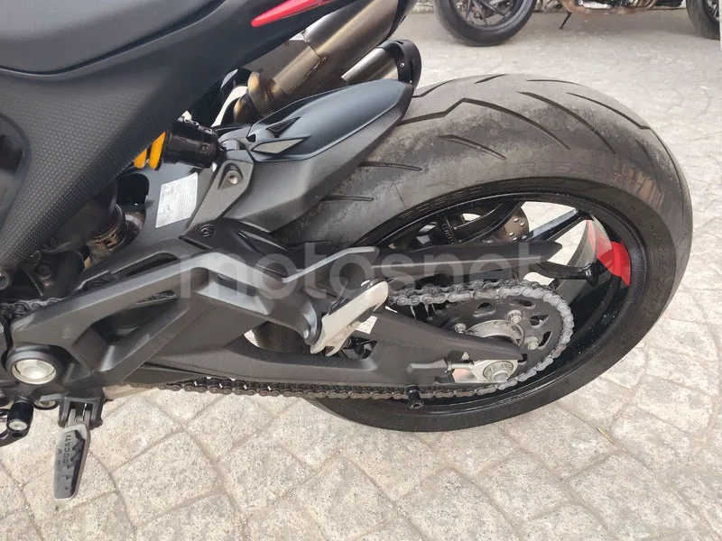 Ducati Monster - Vista 14
