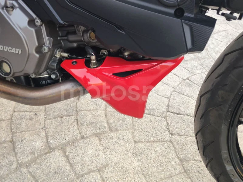 Ducati Monster - Vista 16