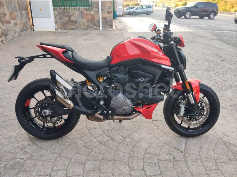 Ducati Monster - Vista 3