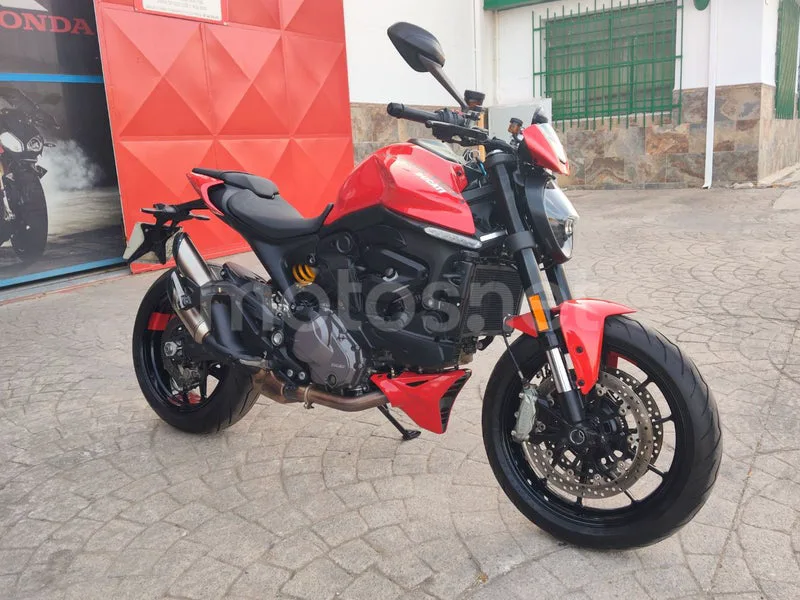Ducati Monster - Vista 25