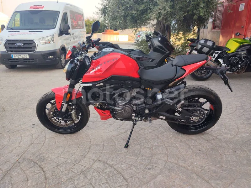Ducati Monster - Vista 7