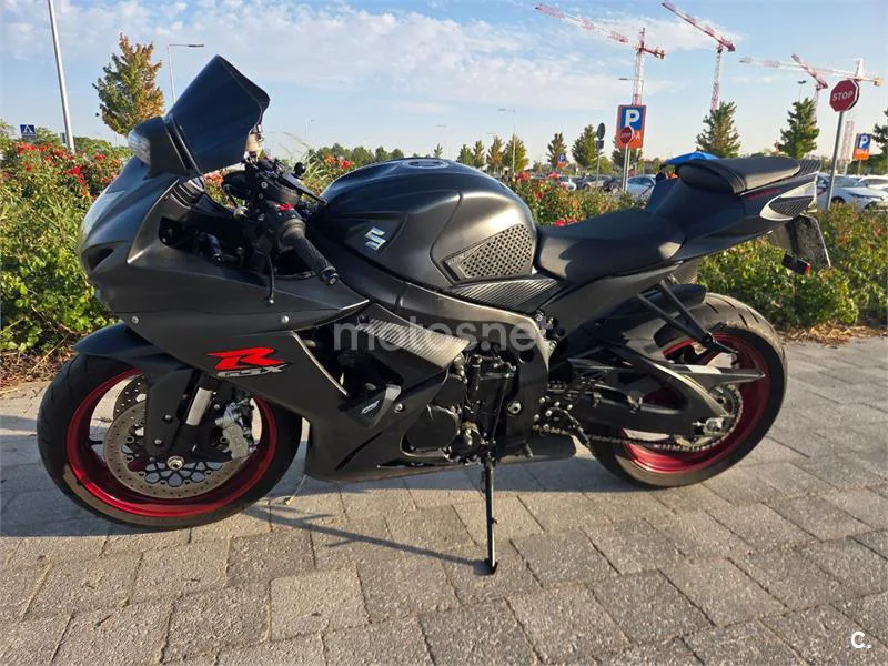 Suzuki GSX-R600 9800 € 2017 Madrid - 1