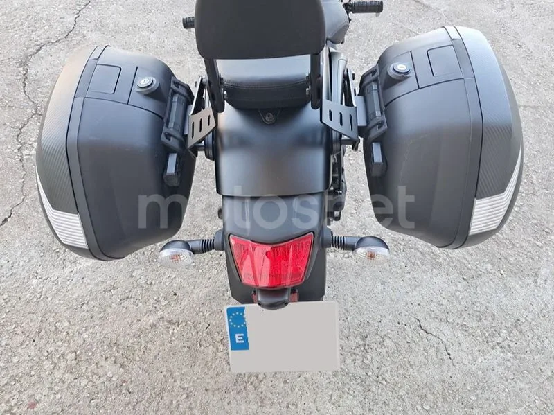Kawasaki Vulcan S - Vista 13