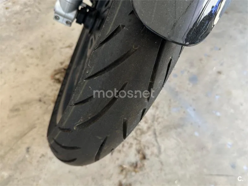 Benelli BN 125 - Vista 7