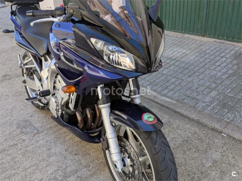 Yamaha FZ6 Fazer 2500 € 2005 Salamanca - 1