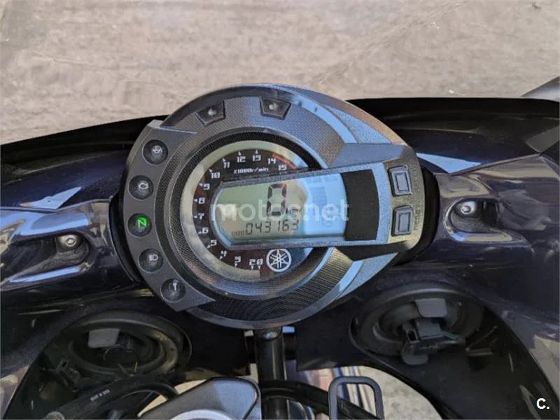 Yamaha FZ6 Fazer - Vista 7
