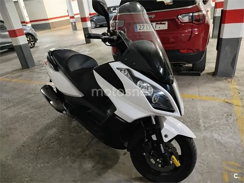 Kymco Super Dink 300 2200 € 2016 Valencia - 1