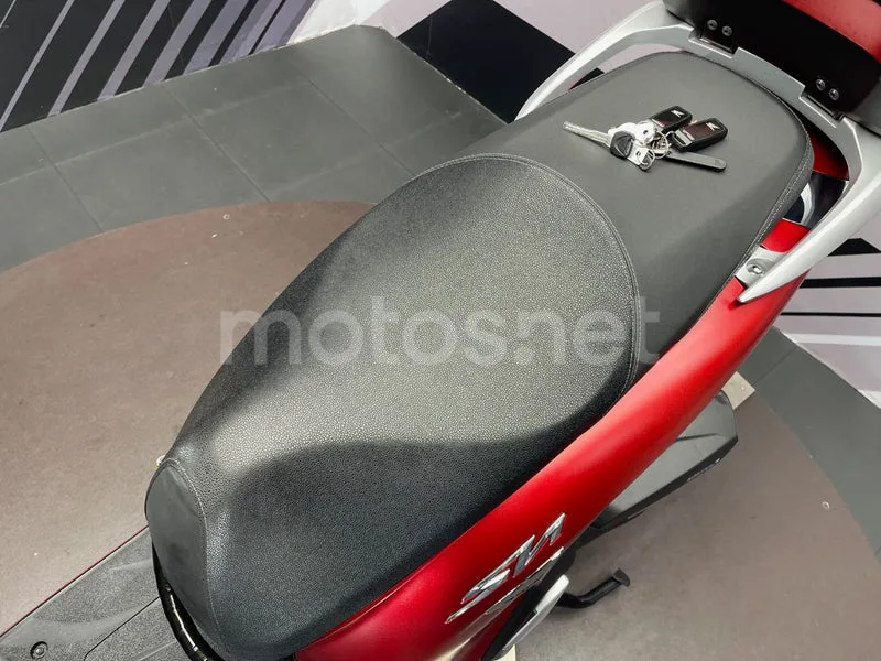 Honda SH350i - Vista 16