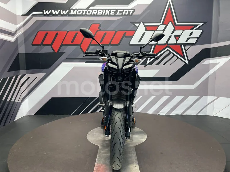 Yamaha MT-125 - Vista 3