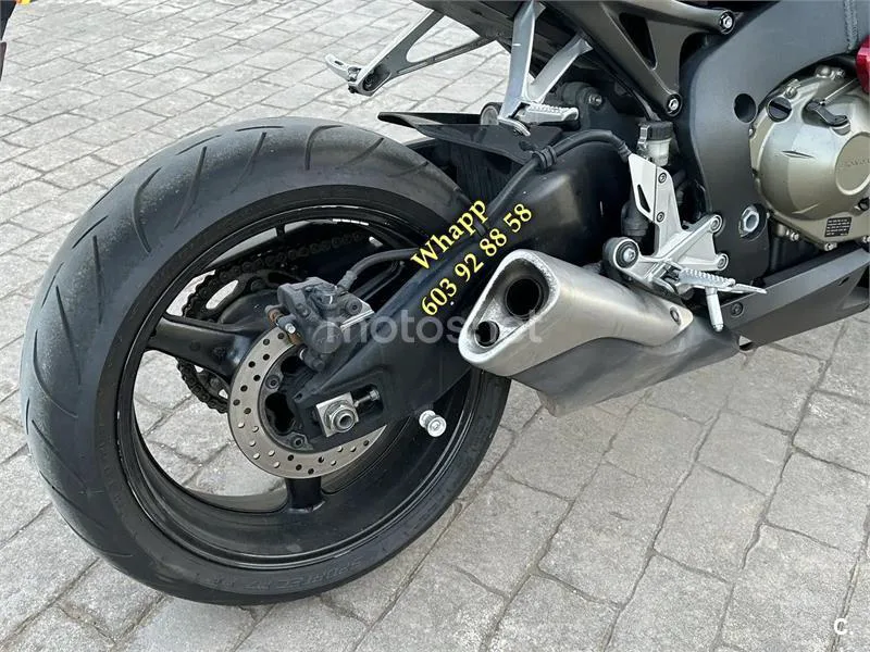Honda CB1000R - Vista 4