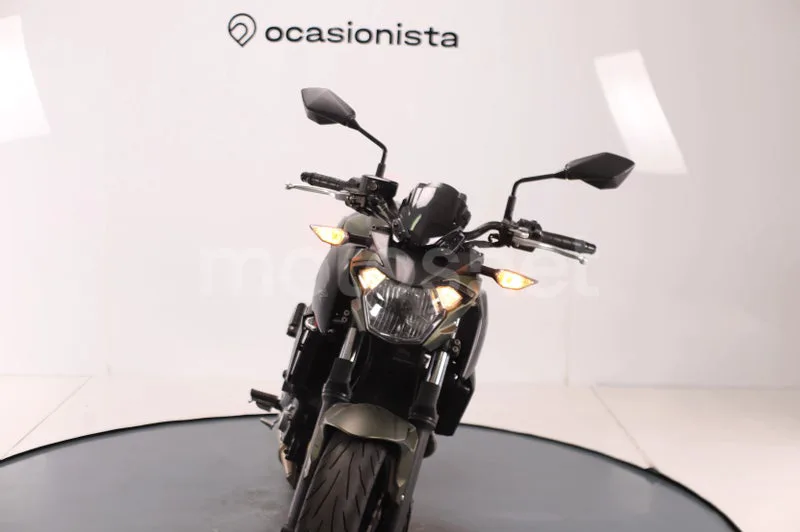Kawasaki Z650 - Vista 7