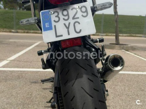 Kawasaki Z900RS - Vista 7