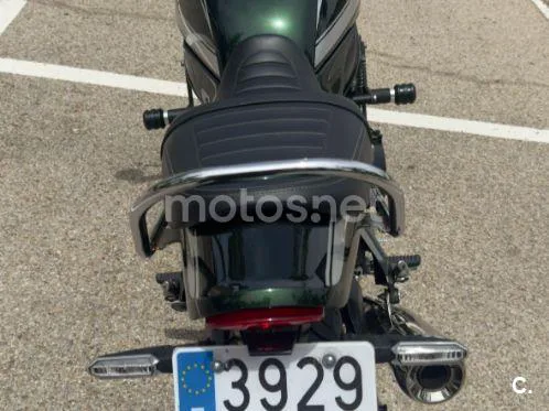 Kawasaki Z900RS - Vista 10