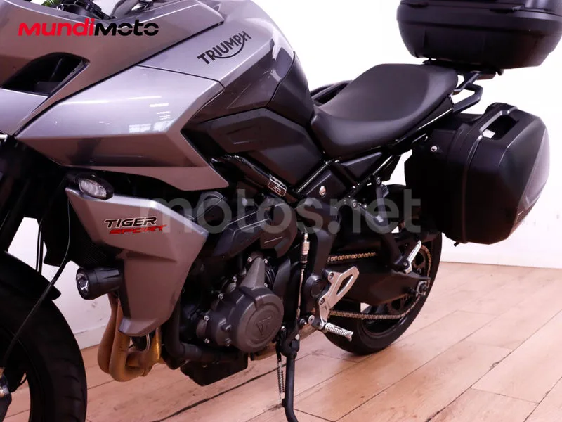 Triumph Tiger Sport 660 - Vista 10