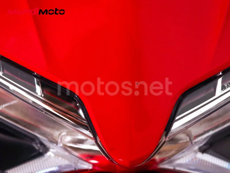 Honda VFR800F - Vista 14