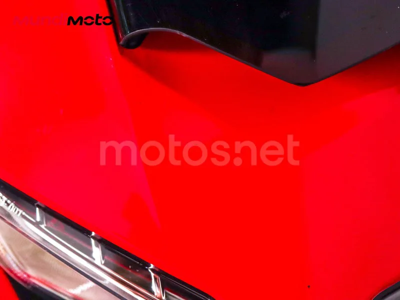 Honda VFR800F - Vista 25