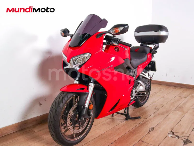 Honda VFR800F - Vista 7