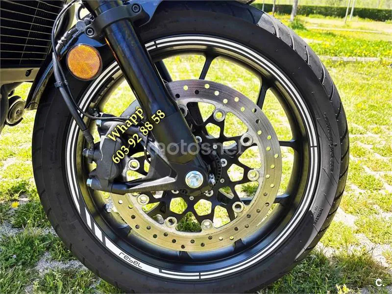 Honda CBR1000RR-R Fireblade - Vista 3