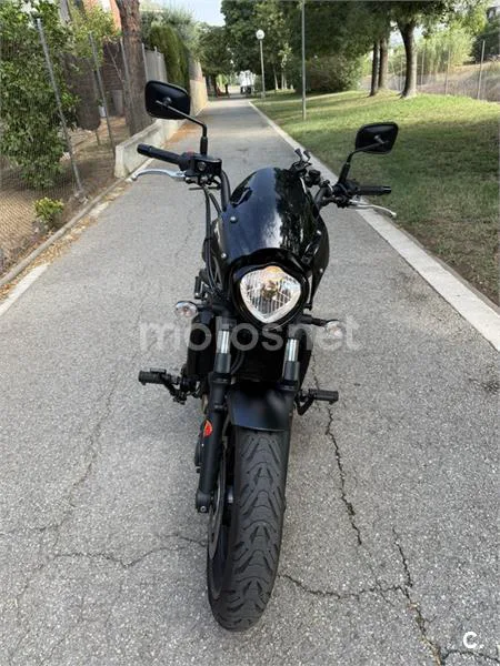 Kawasaki Vulcan S - Vista 3