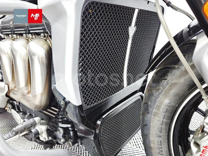 Triumph Rocket 3 - Vista 17