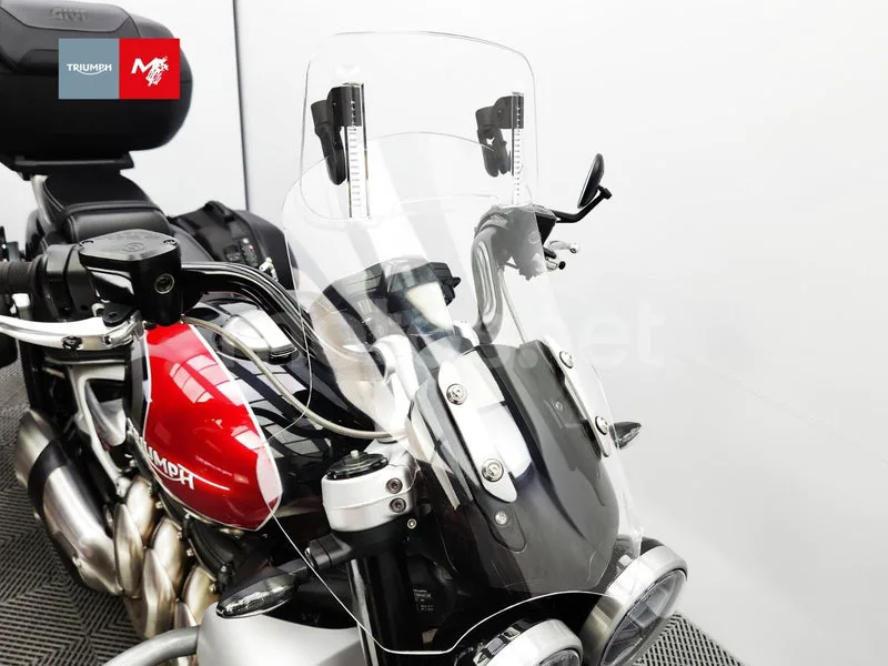 Triumph Rocket 3 - Vista 21
