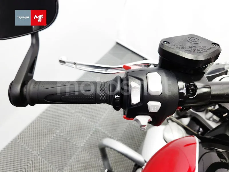 Triumph Rocket 3 - Vista 10