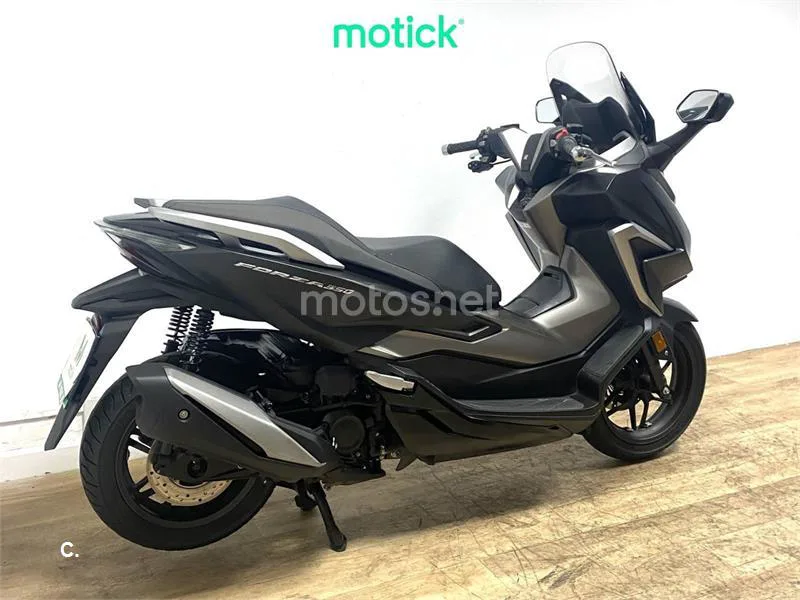 Honda Forza 350 - Vista 9