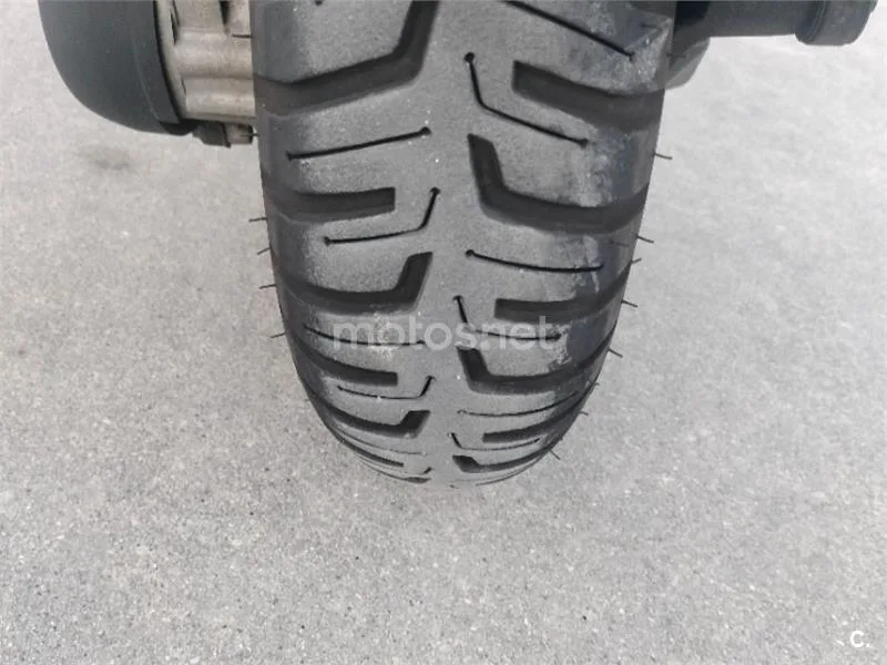 Suzuki Burgman 125 - Vista 12