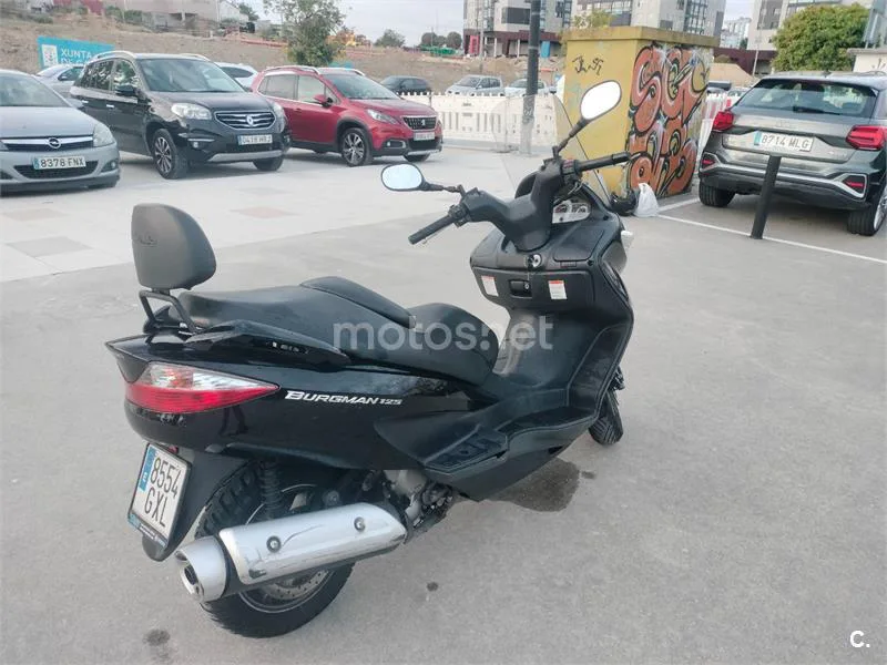 Suzuki Burgman 125 - Vista 3
