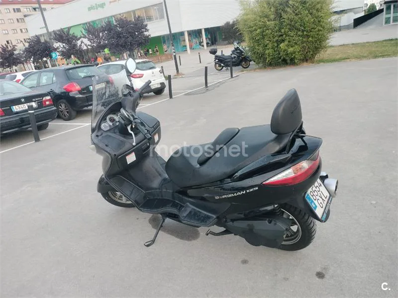 Suzuki Burgman 125 - Vista 4