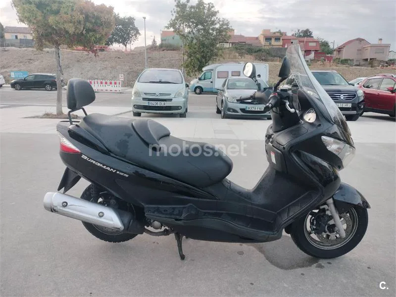 Suzuki Burgman 125 - Vista 9