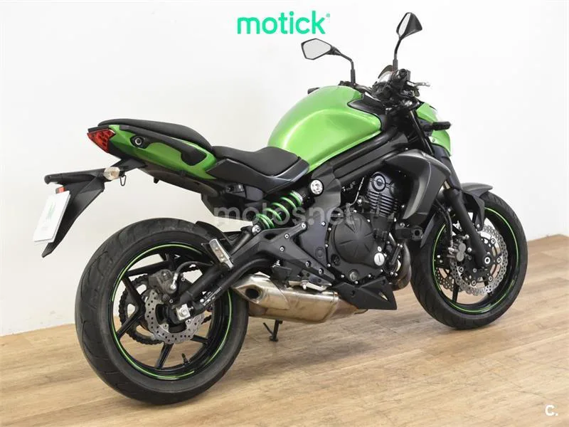 Kawasaki ER-6n - Vista 8
