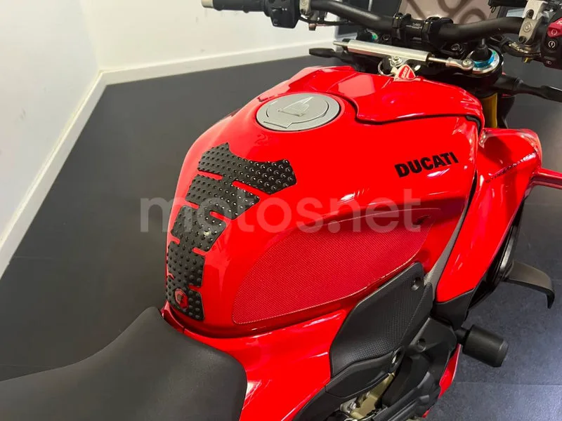 Ducati Streetfighter V4 - Vista 8