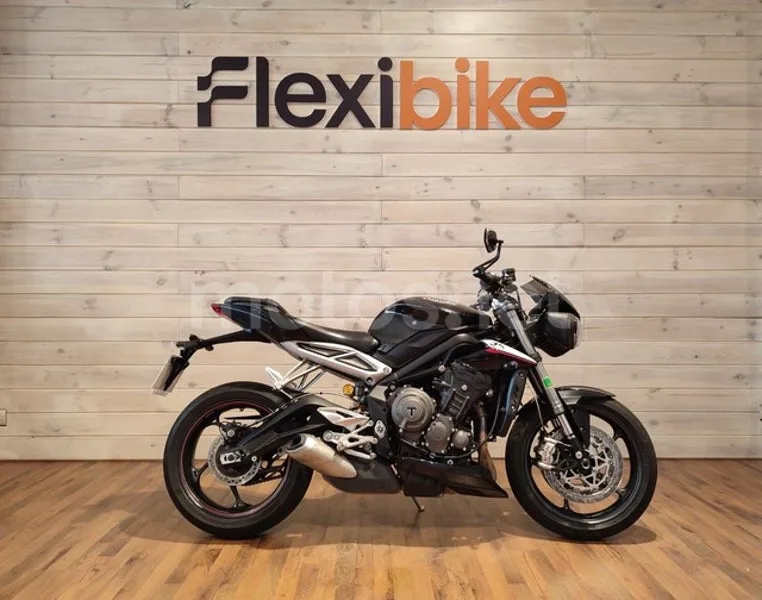 Triumph Street Triple - Vista 3