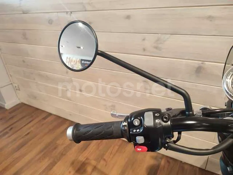 Triumph Bonneville T120 - Vista 11