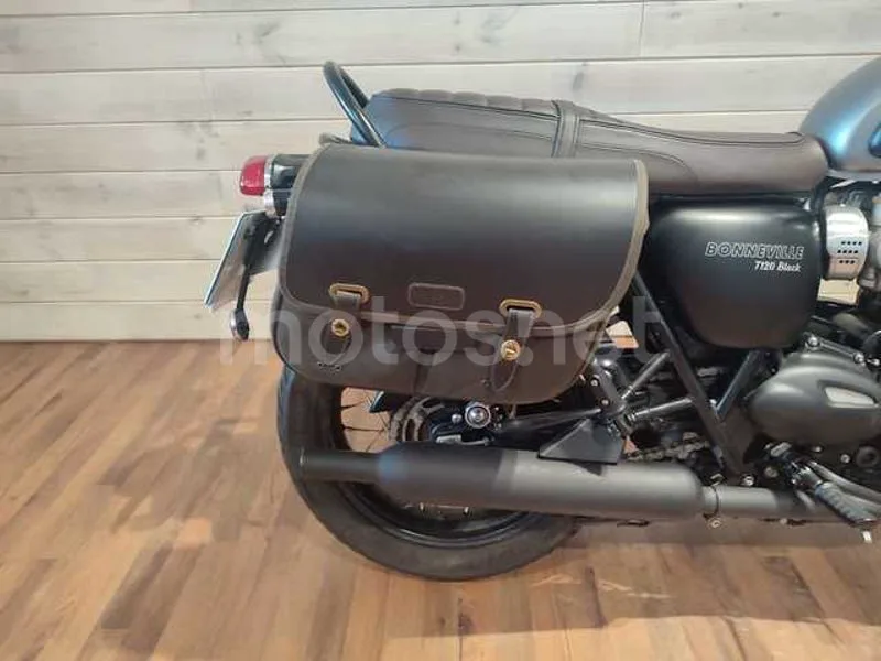 Triumph Bonneville T120 - Vista 7