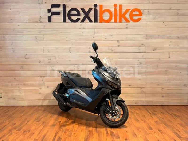 Keeway Vieste 125 1590 € 2024 Madrid - 1