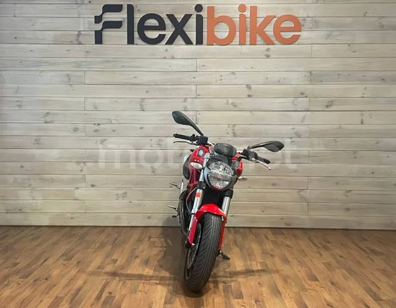Ducati Monster 696 4190 € 2012 Madrid - 2