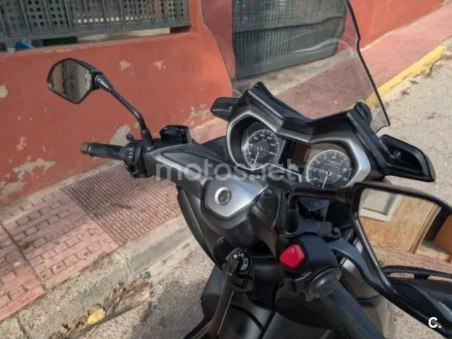 Yamaha XMAX 300 3900 € 2023 Illes Balears - 2
