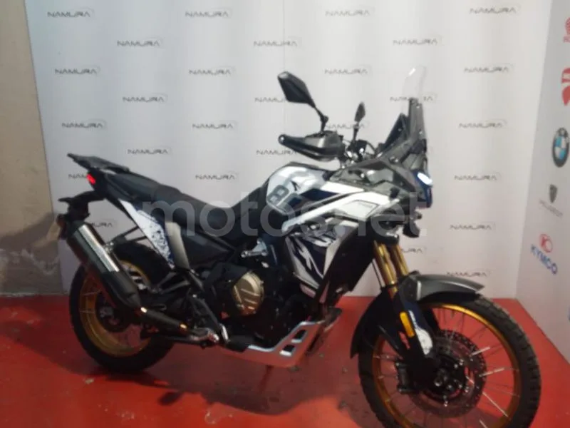 Voge DS800 Rally - Vista 4