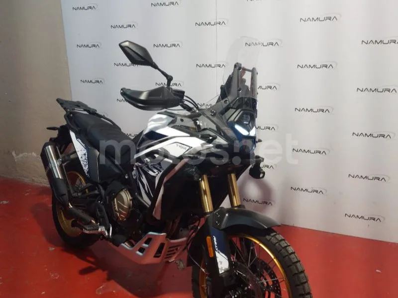 Voge DS800 Rally - Vista 6