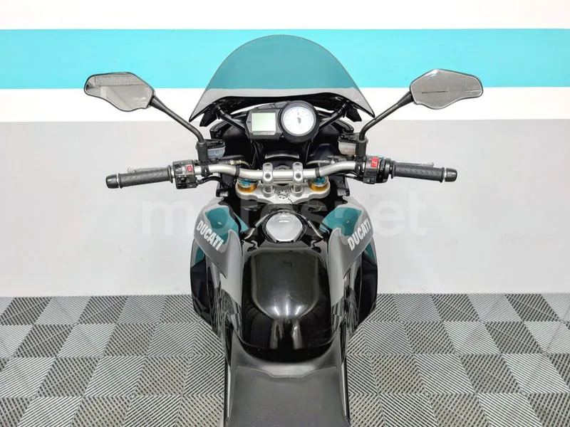 Ducati Multistrada 1100 S - Vista 8