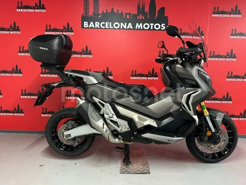 Honda X-ADV - Vista 3