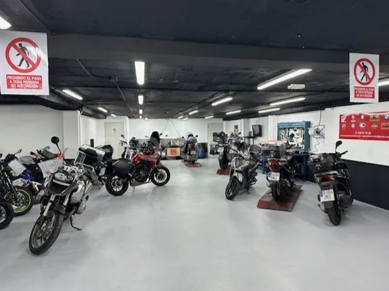 Honda X-ADV - Vista 28
