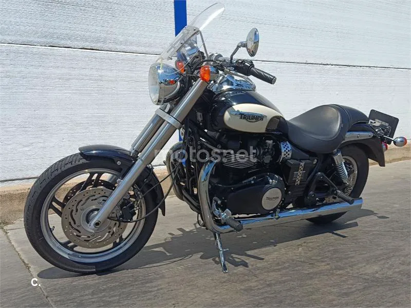 Triumph Speedmaster - Vista 3