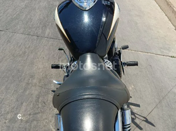 Triumph Speedmaster - Vista 5