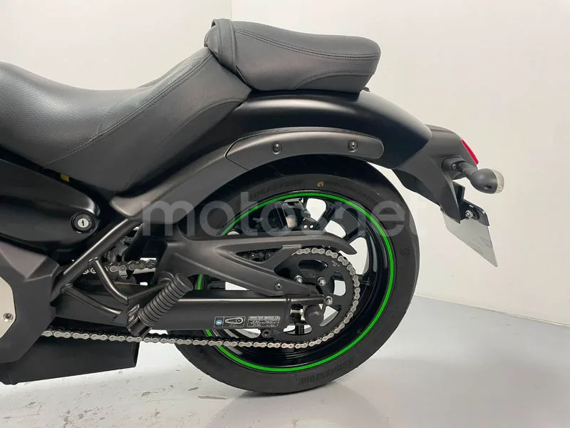 Kawasaki Vulcan S - Vista 12