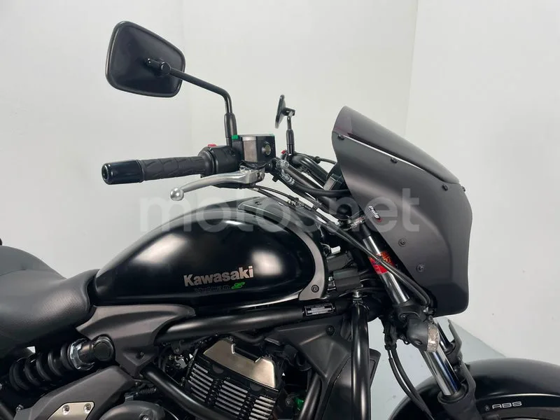 Kawasaki Vulcan S - Vista 14