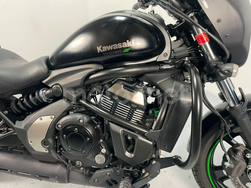 Kawasaki Vulcan S - Vista 15