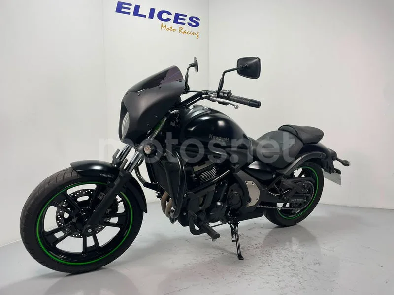 Kawasaki Vulcan S - Vista 4